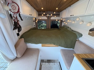Wunderschön ausgebauter Fiat Ducato Camper mit Dachterasse Bild 8