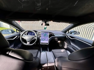 Tesla Model S 75D Bild 3