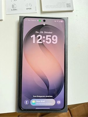 Neuwertiges Samsung Galaxy S26 black "Versandkosten österreichweit kann ich übernehmen" Bild 2
