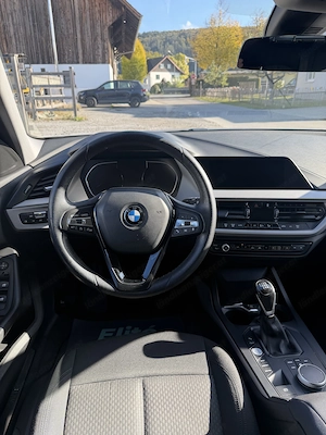 BMW 118i 5-Türer, EZ   km, 1 Besitz, Garantie, neues Pickerl Bild 4