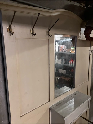 Vintage-Wandgarderobe mit Spiegel und Schirmständer Bild 3