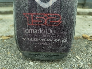 Salomon Tornado Carving-Ski inkl. Bindung mit Stöcken   gebraucht Bild 2