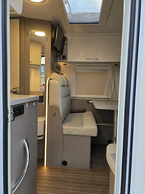  Wohnmobil Etrusco V68 SR Renault Bild 10