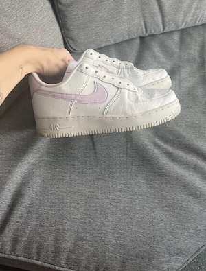 Schuhe für Jugendliche Bild 3