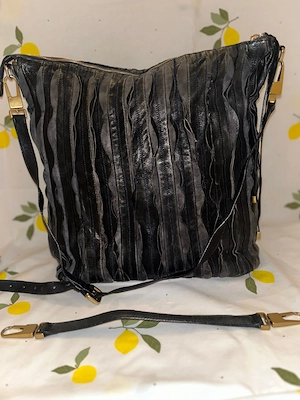 Coccinelle Lederhandtasche Bild 2