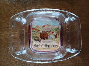 Aschenbecher Nüesch   Weine Balgach