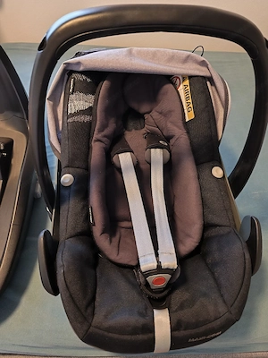Maxi Cosi mit Isofix  Bild 2
