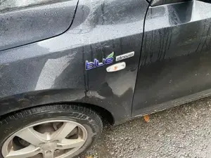 Hyundai i30 zu verkaufen Bild 3