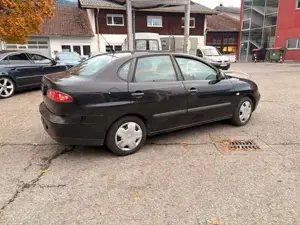 Verkaufe Seat Cordoba Bild 3