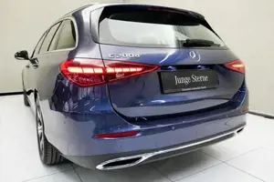 Mercedes-Benz C 200 Bild 12