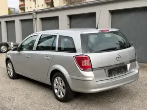 Opel Astra 1.4 Kombi TÜV 07 2027 Bild 3
