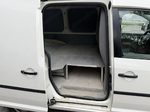 VW Caddy Kastenwagen Bild 8