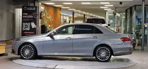 Mercedes-Benz E 200 Bild 4