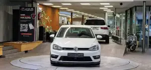 Volkswagen Golf Bild 2