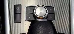 Mercedes-Benz E 200 Bild 16