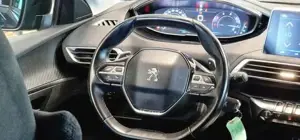 Peugeot 5008 Bild 12