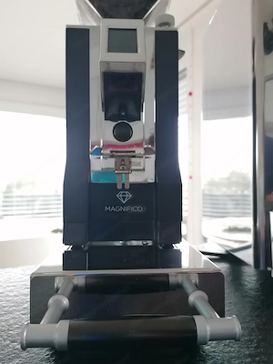 Faema Charisma S1 Siebträgermaschine und Eureka Mignon Mühle  Bild 9