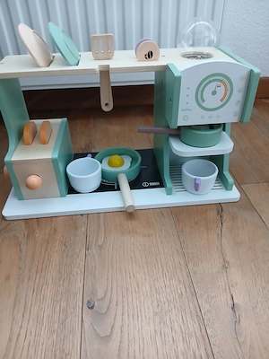 Kinderküche zu verkaufen neu Bild 2