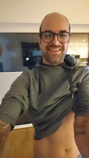 Hallo liebe reife Frauen .