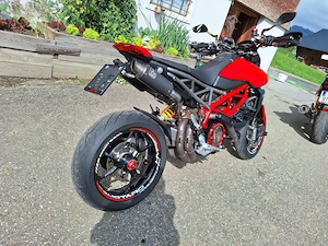 Ducati Hypermotard Bild 5