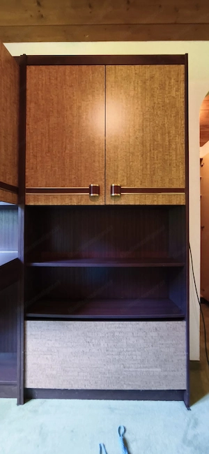 Jugendzimmer in dunkelbraun  Bild 2
