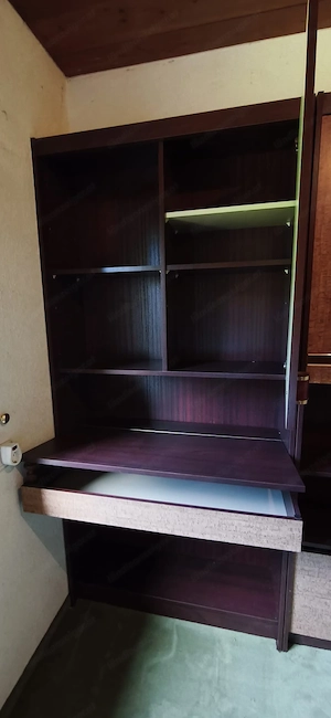 Jugendzimmer in dunkelbraun  Bild 6