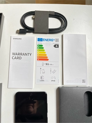 Neuwertiges Samsung Galaxy S26 black 256 Gb schwarz Bild 8