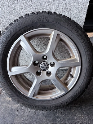 Winterreifen mit Felgen Polo 9n