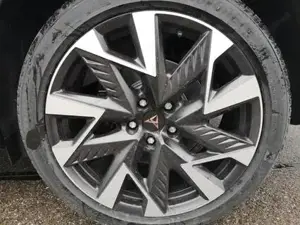 Cupra Formentor VZ 2.0 TSI 245 kW 4Drive 2.0TSI DSG AHK GV5 245... Bild 4
