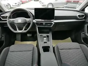 Cupra Leon Sportstourer FR 1.5 eTSI Kombi DSG*AHK-SCHWENKBAR*NAVI*TEMPO... Bild 10