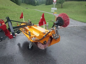 Kehrmaschine LESNIK ML23 Bild 4