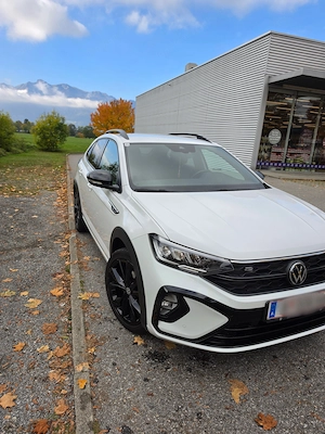 VW Taigo R- Line, DSG Automatik Bild 2