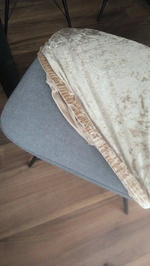 4 Esszimmerstühle zu verschenken Bild 3