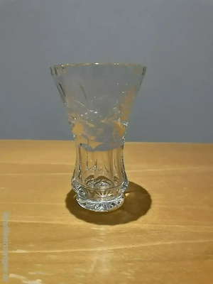 Geschliffene Kristallglas-Vase   Dekorative Glasvase