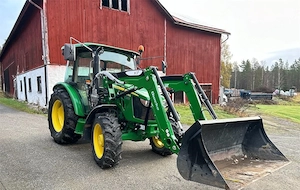 Traktor john deere 5075e Bild 8