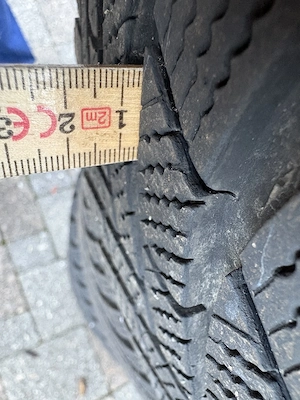 Winterreifen zu verkaufen Bild 5