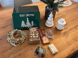 Weihnachtsbaum inkl. Deko Bild 3