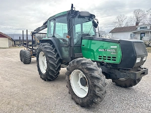 Traktor VALMET 6200 Moheda Anhänger Bild 4